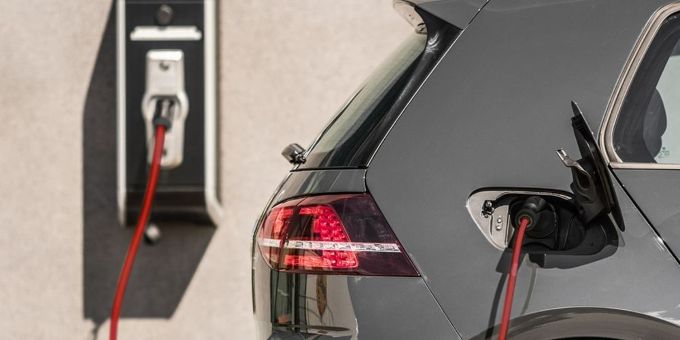 Schutz für E-Mobility bei Elektro-Steiger GmbH in Bad Elster